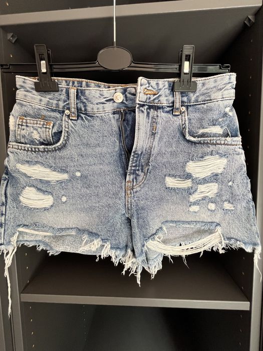 Spodenki Bershka 36