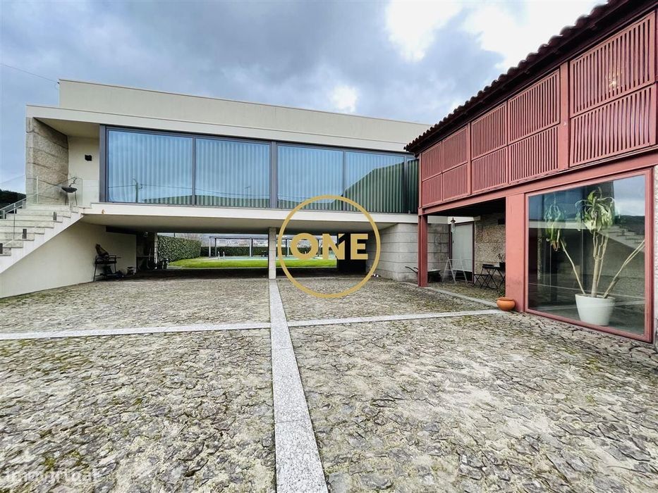 Moradia T4 em São Torcato