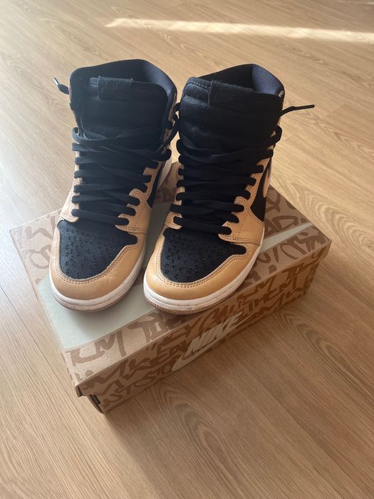Air Jordan 1 Retro High OG Vachetta Tan (Heirloom)