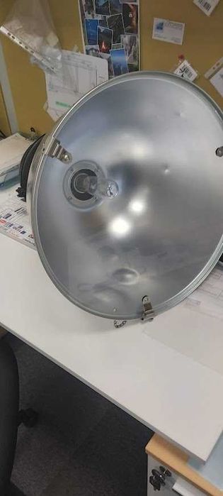 lampa loftowa, magazynowa, na wysoki taras