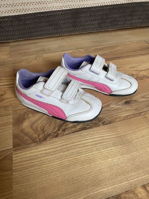 Dziecięce buty sportowe dla dziewczynki Puma rozm 24