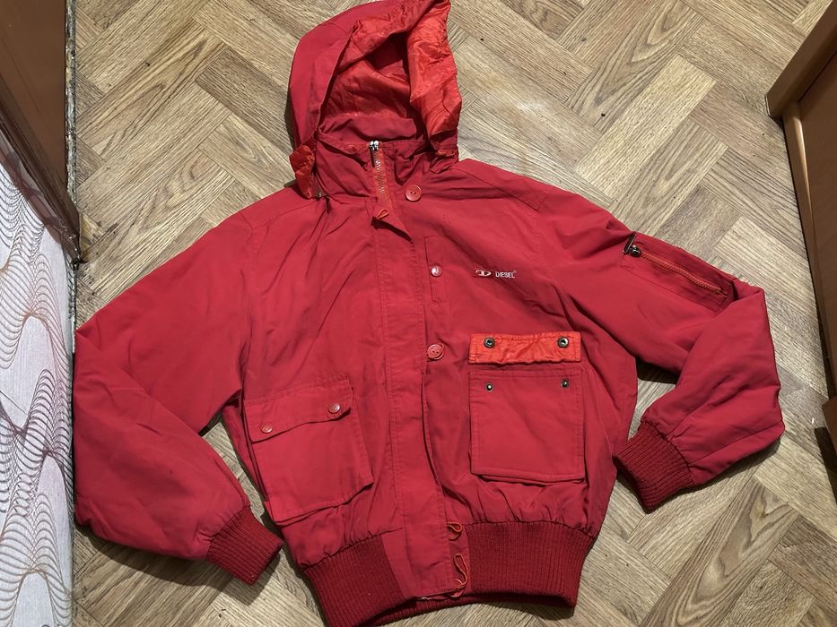 Курточка для дівчини фірми Diesel