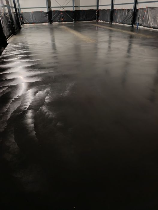 Posadzki przemysłowe, fundamenty pod halę.