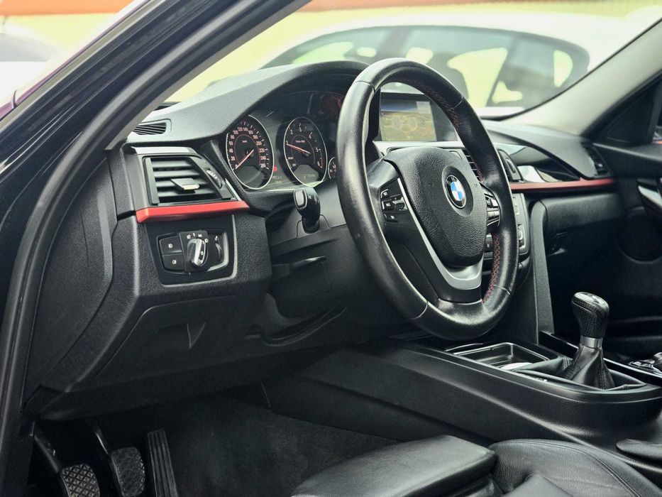 BMW 320D F30 PACK M 2.0 M PERFORMANCE (LOOK 335I)