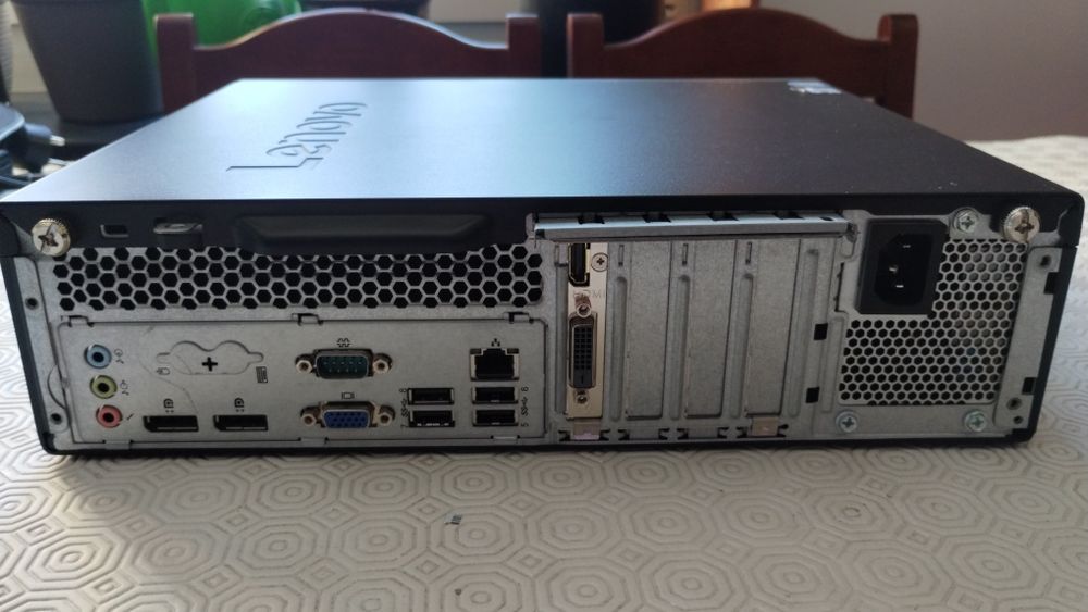 Lenovo ThinkCenter i7 6700 8gbDDR4 120gbSSD + grafika gt1030