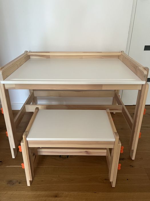 Biurko i taboret FLISAT ikea