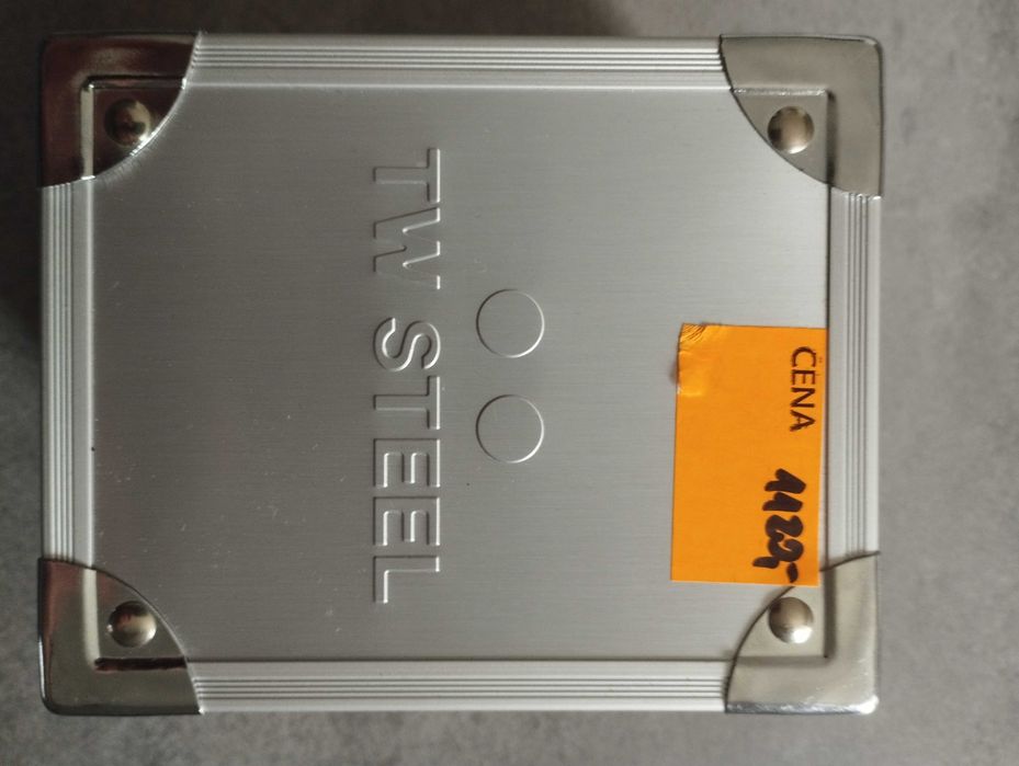 Zegarek TW Steel Ts5 G r a n d e u r Tech 48 mm 10 a t m