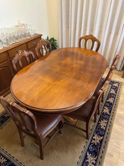 Mobilia de sala, madeira maciça, como nova