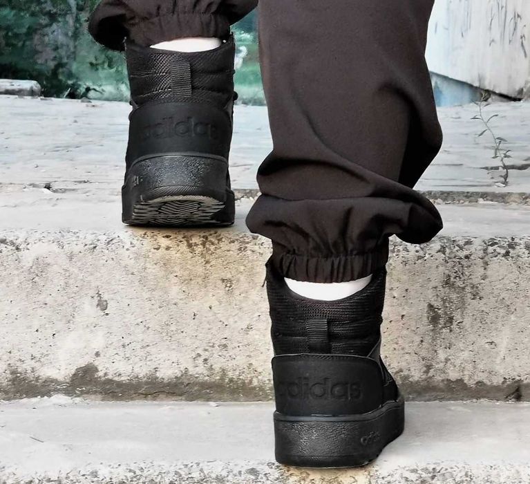 Кроссовки Мужские Черные Адидас Высокие ADIDAS Ultra Boost
