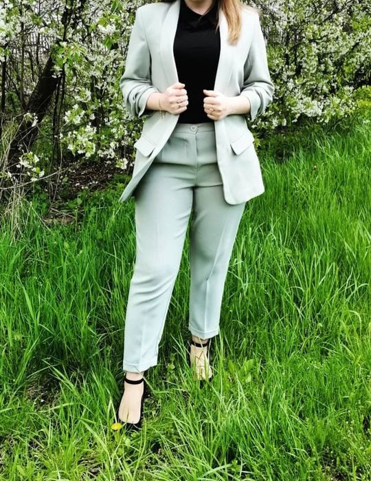 Продам костюм турецького виробництва