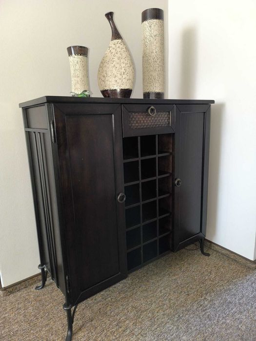 MEBLE szafka RTV, komoda, stolik kawowy oraz stół rozkładany, 4 krzesł