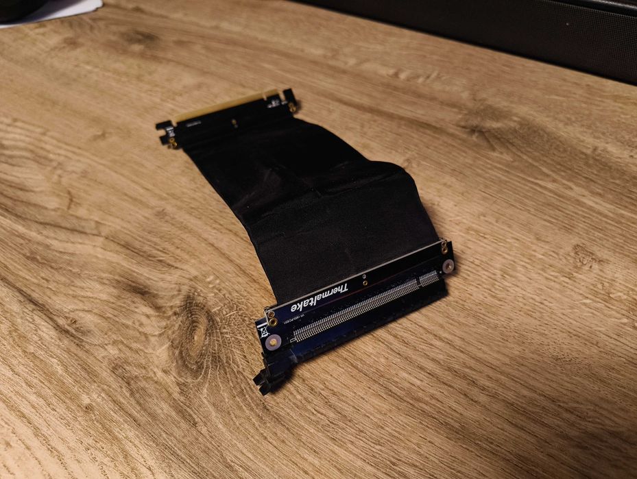 Riser taśma PCI-E x16 Thermaltake do karty graficznej