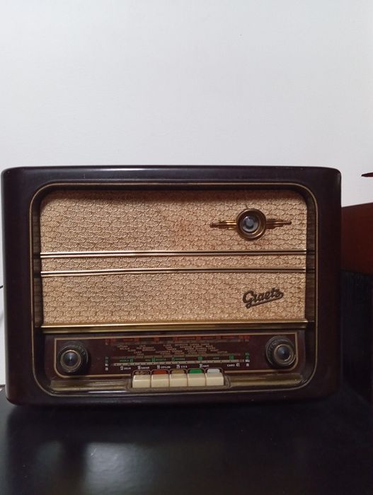 Rádio antigo Marca Graets