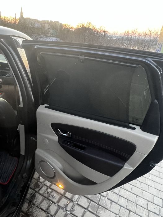 Reno Grand Scennic 3