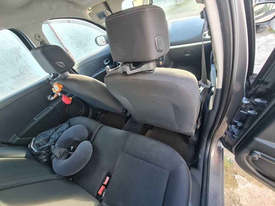 Renaul Clio a GPL/Gasolina