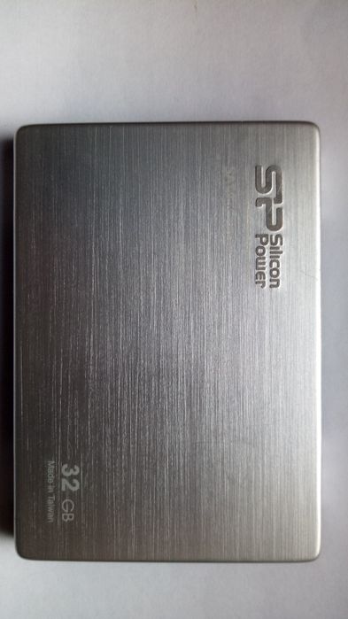 SSD диск 32 Гб. б/у .