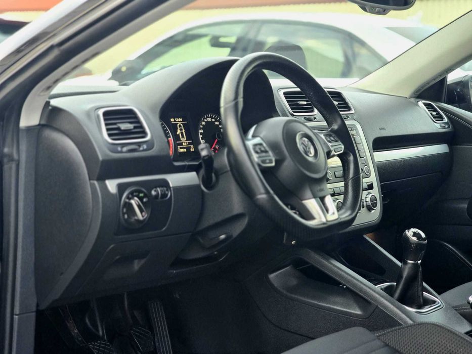 Volkswagen Scirocco 2.0Tdi 140cv "Look R"