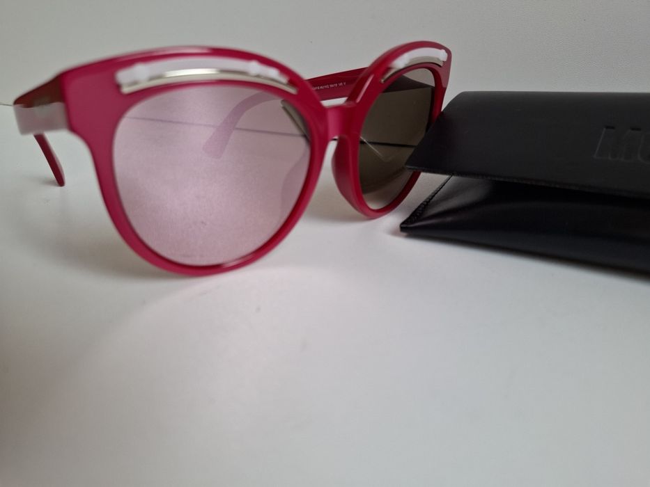 Okulary przeciwsłoneczne damskie Moschino różowe UV400