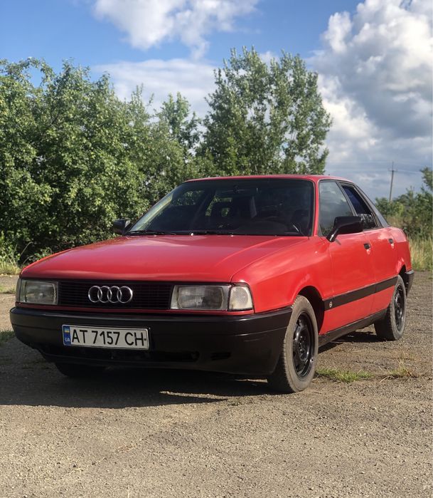 Audi 80 b3 1.8 бензин