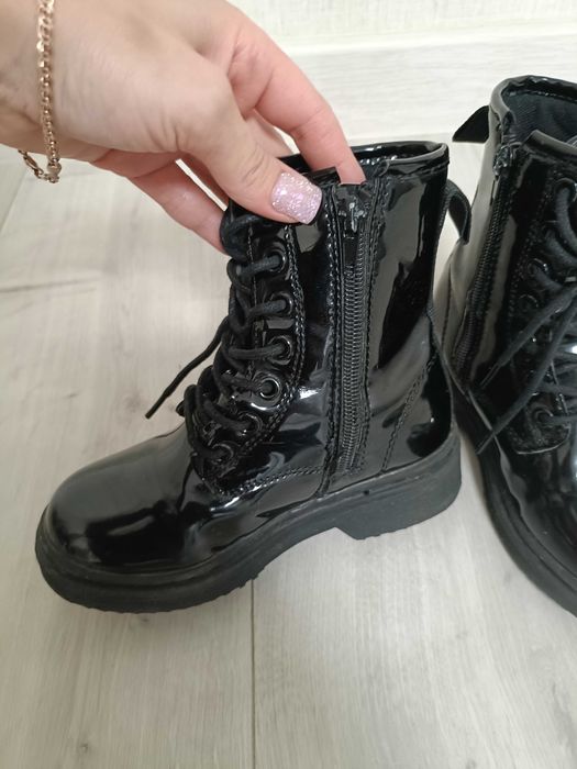 Дитячі черевички