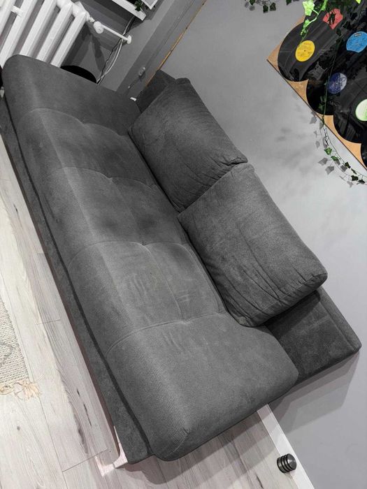 Sofa dwuosobowa używana jak nowa