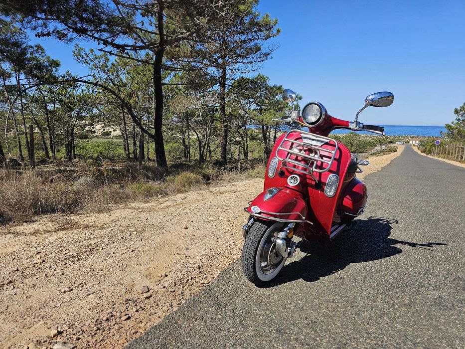 Scooter 125 estilo - 2015 - 14000 km - Lisboa