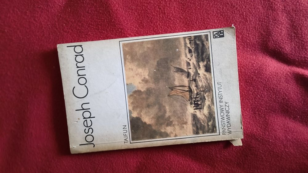 Tajfun Joseph Conrad