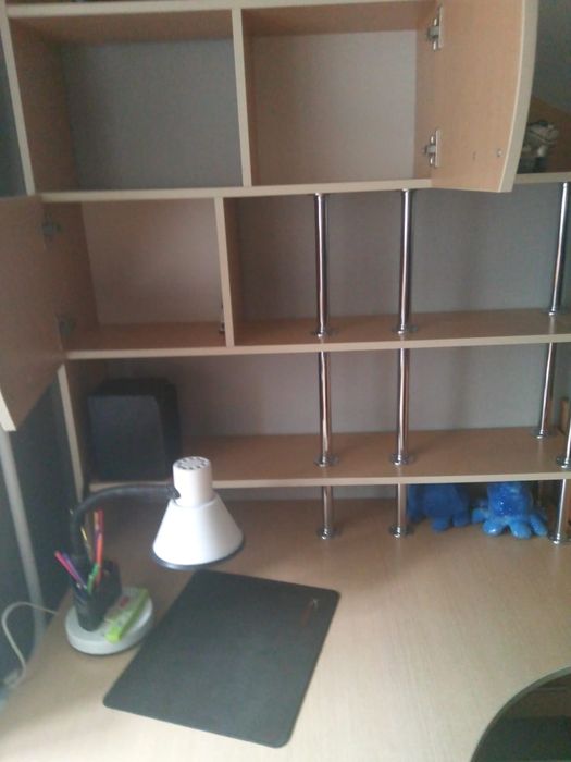 Стол кутовий письмовий