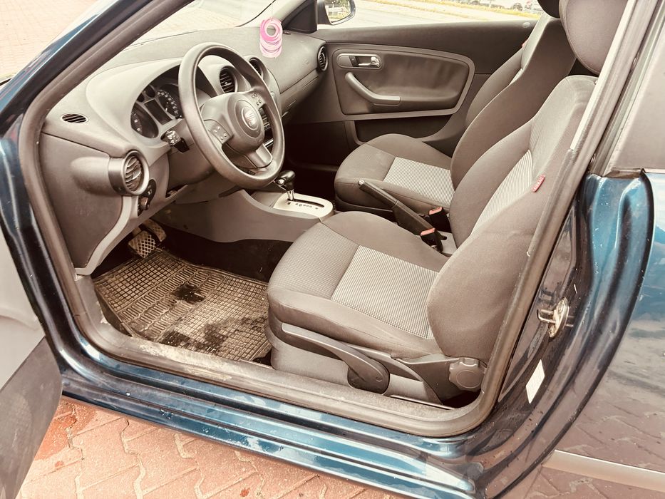 seat ibiza rok 2007 poj 1,4 przeb 143tys  klimatronik AUTOMAT SUPER STAN