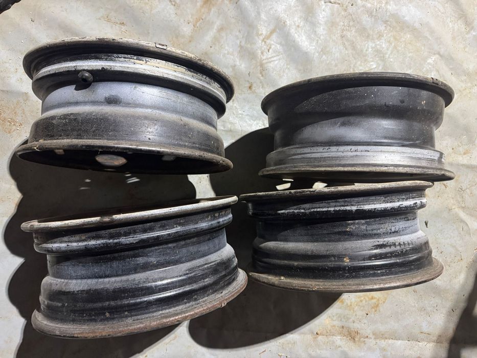 Jantes de ferro de 13 polegadas