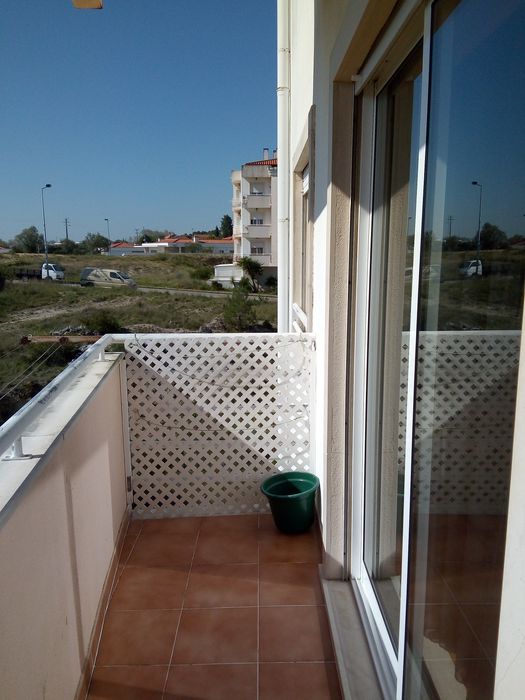 Apartamento T3 Alcanena (ou 50%-o outro coproprietário não vive lá)