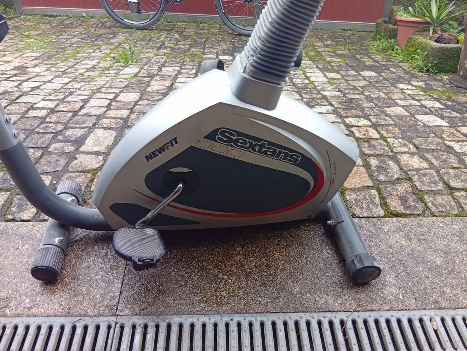 Vendo Bicicleta Estática Newfit Sextans