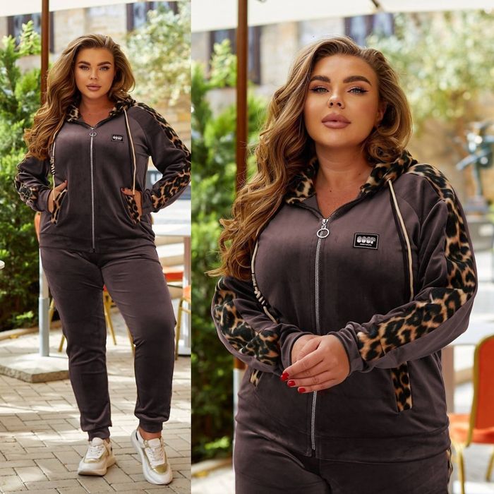 Костюм. Великі розміри