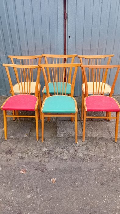 Stare krzesła z PRLu