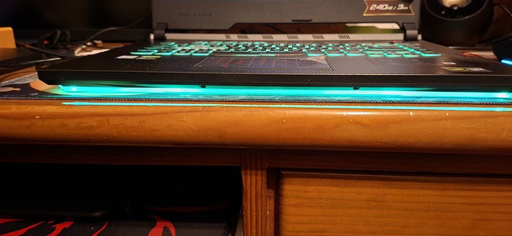 Asus ROG Strix Scar III (G531) | i7 9ª Gen | GTX 1660 Ti 6GB URGENTE