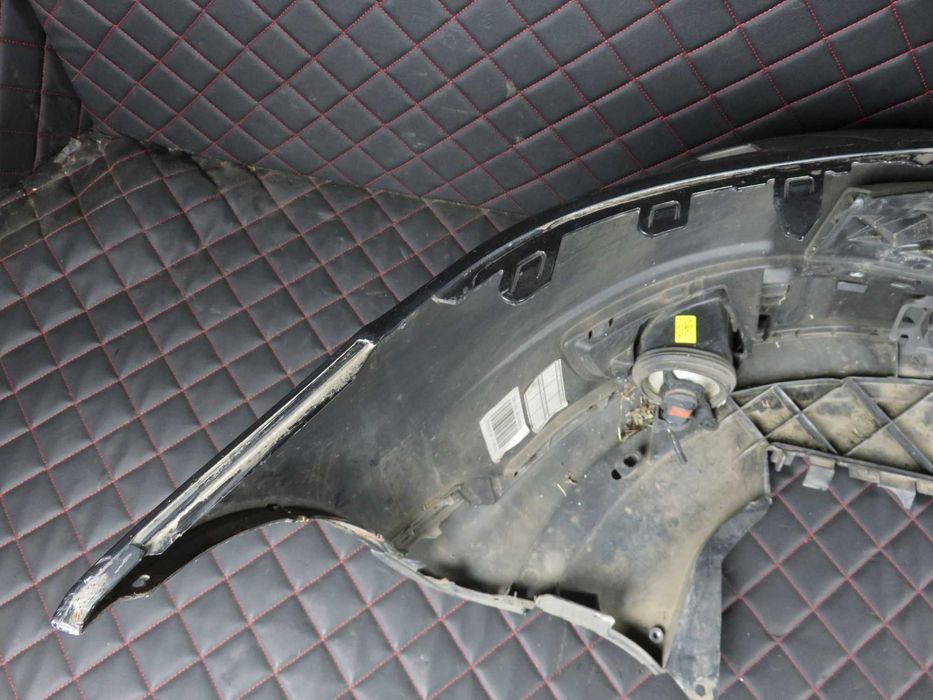 VOLVO S40 V50 Lift Zderzak Przedni Przód Kolor 452