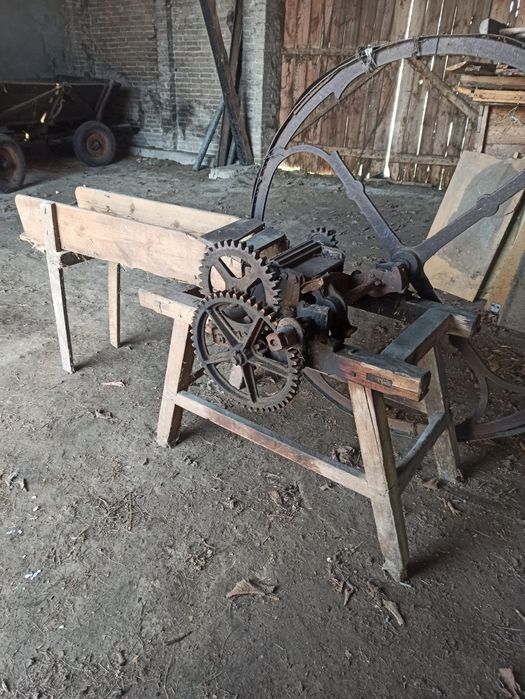 Kopaczka konna sieczkarka pług beczka dołownik sprężynówka kultywator