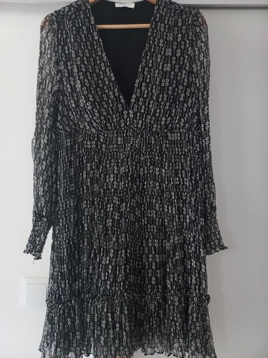 Vestido de seda de marca Sandro tamanho 40