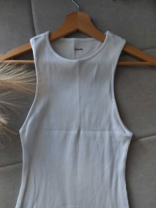 Sukienka dopasowana S