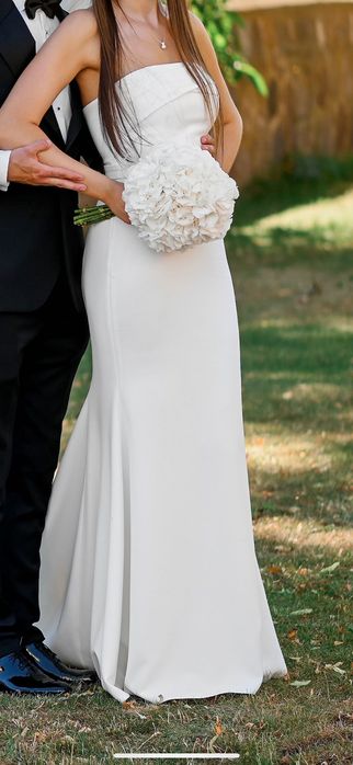 Sprzedam piękną, gładką suknię ślubną