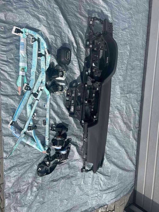 Панель торпедо AIRBAG Audi Q5 80A 2017-2022 80B857001D 24A