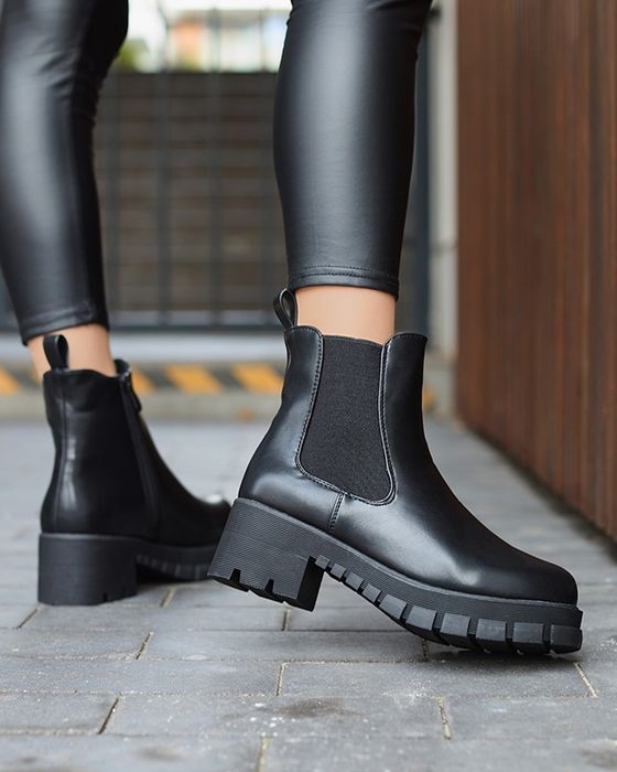 36 37 38 botki 39 40 41 workery na grubej podeszwie za kostkę wsuwane