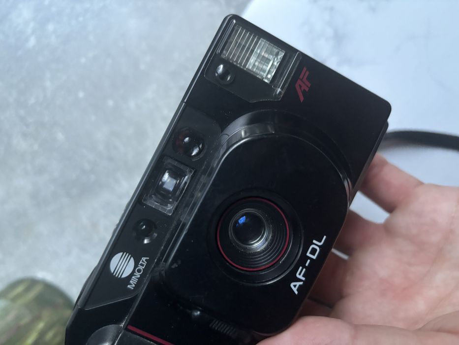 Плівковий фотоапарат Minolta