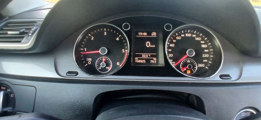 Volkswagen passat variant 1.6tdi 2012 com 150000km  aceito retomas