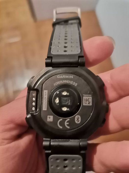 relógio garmin235