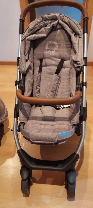 Carinho de bébé pierre cardim duo plus com 2 anos de uso