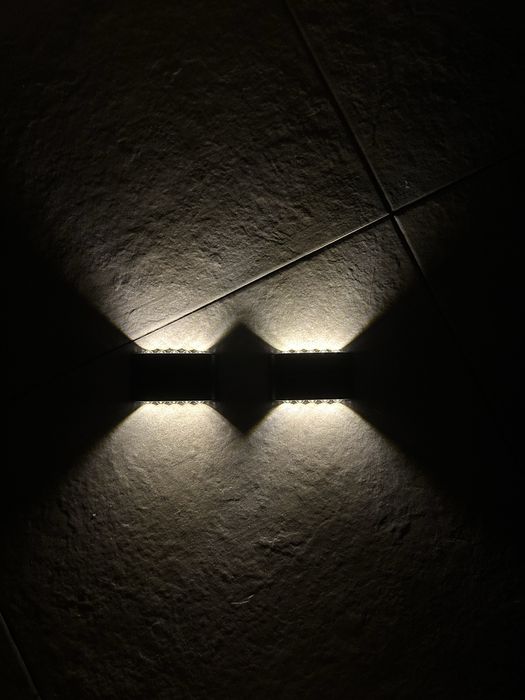 Dwie nowe lampki ogrodowe na solar