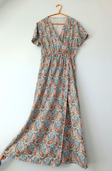 Długa maxi sukienka wiosenna letnia kolorowa Boho w kwiaty L