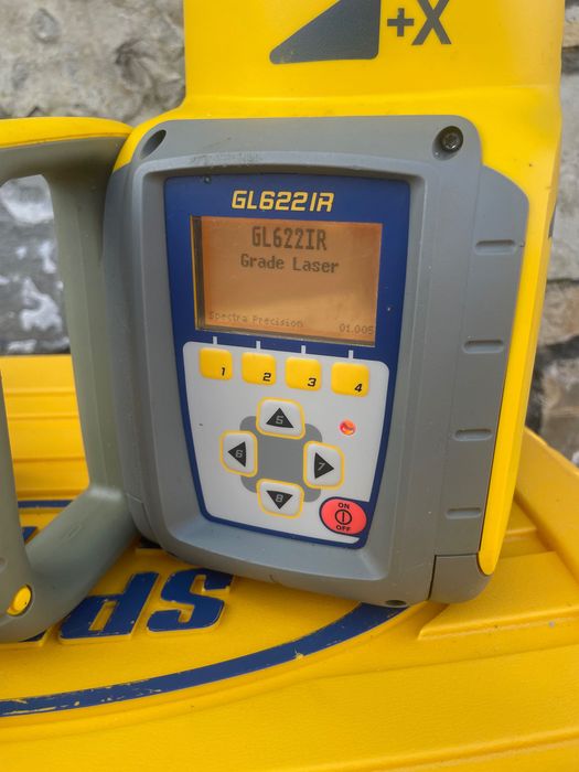 Лазерний ротаційний нівелір Spectra GL622IR