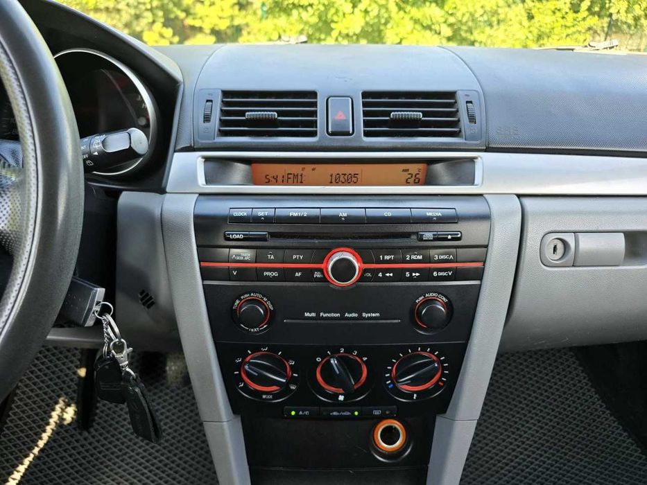 Продам  Mazda 3 2006. Можна в розстрочку, під викуп.